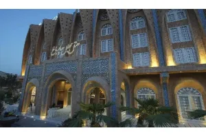 نگاهی به امکانات هتل مجلل چهارباغ اصفهان